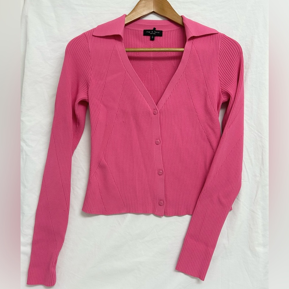 Rag & Bone Collared V-Neck Button-Front Pink Ribbed Sweater - Picture 2 of 8